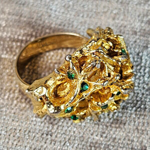 EDCO Signed 18K Yellow Heavy Gold Electroplate Round Green Stone Ring Size 4.5